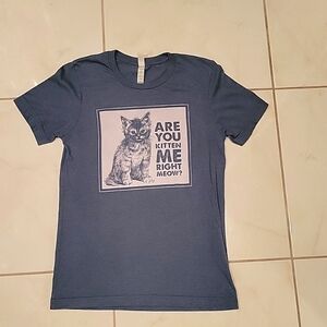 NWOT Adorable kitten t-shirt.